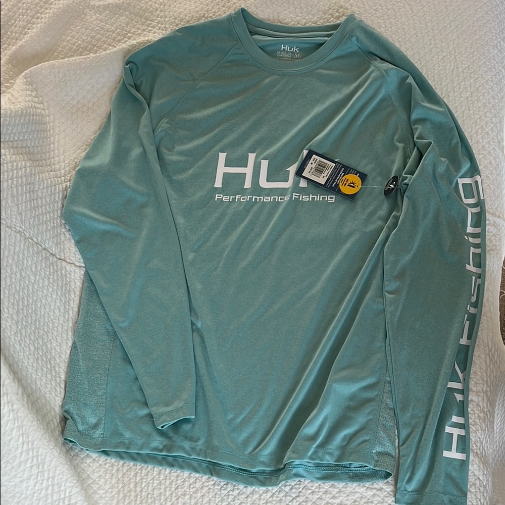 Huk Men's Blue Performance Fishing Shirt